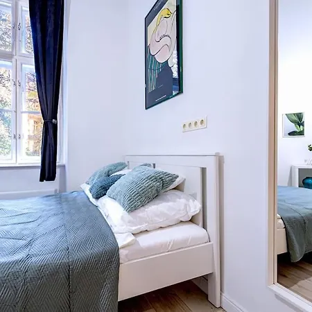 Sunny On The Buda Side Apartment *