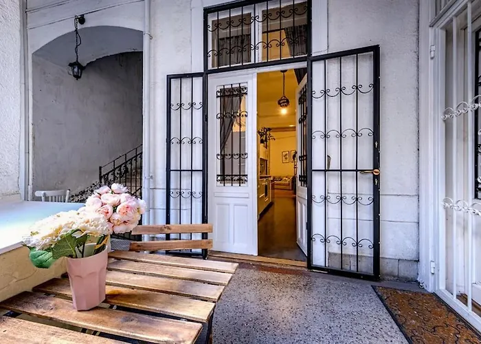 Sunny On The Buda Side דירה *