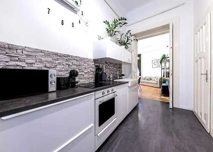 דירה Sunny On The Buda Side בודפשט