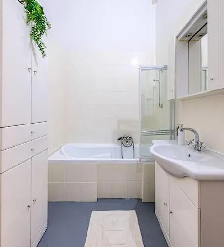 דירה Sunny On The Buda Side