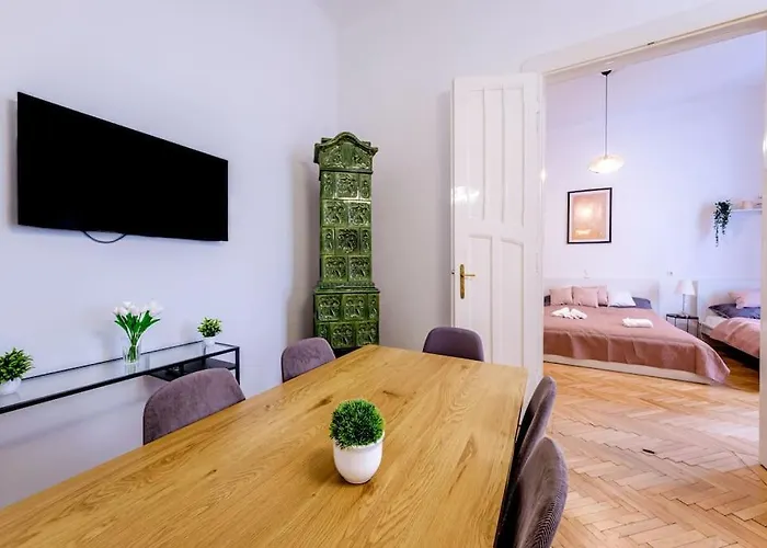 Sunny On The Buda Side דירה בודפשט