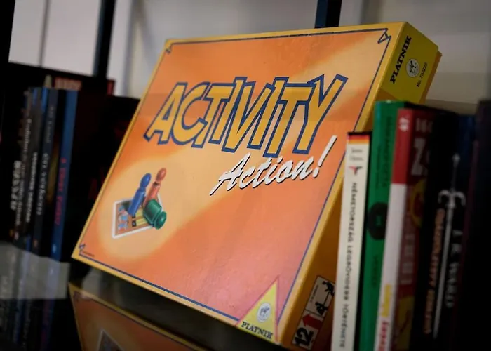 Sunny On The Buda Side *